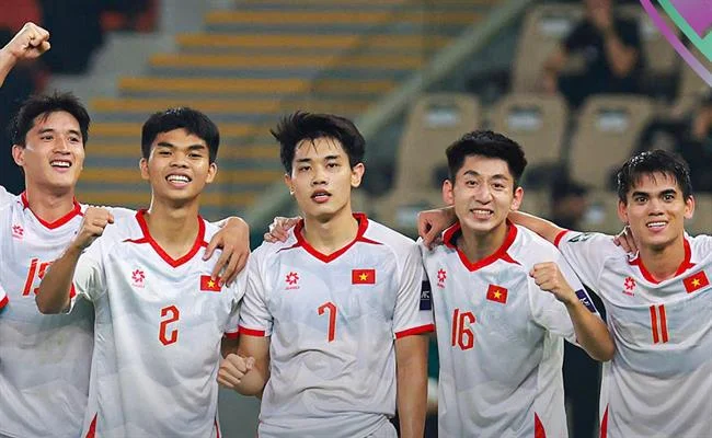 Bảng tỷ lệ cược với các con số thay đổi nhanh chóng, minh họa tỷ lệ cược động tại 55vin chính thức